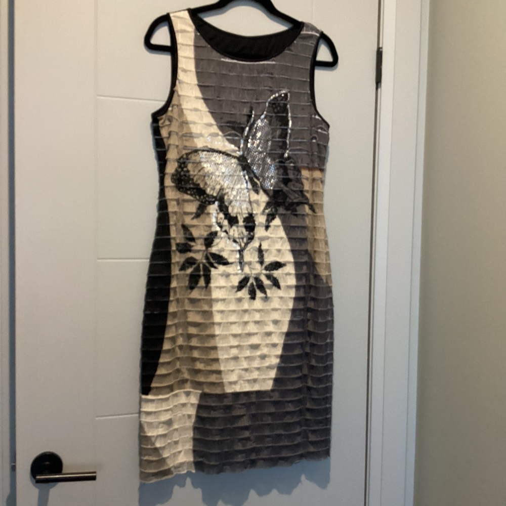 Frank Lyman dress size 12